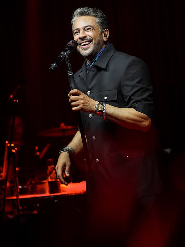 Emre Altuğ Bayram Özel